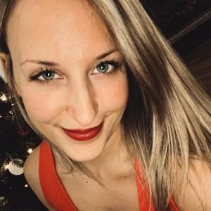 Meet your Posher, Jjessica